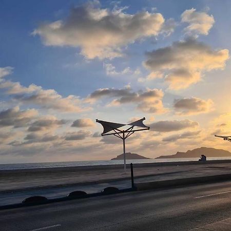 Апартаменти Departamento Cerca Del Malecon Y Zona Dorada Мазатлан Екстер'єр фото